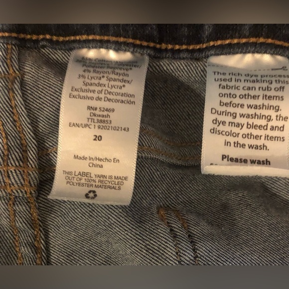 Women’s Time and Tru skinny jeans with stretchy materials size 20 - Picture 6 of 7